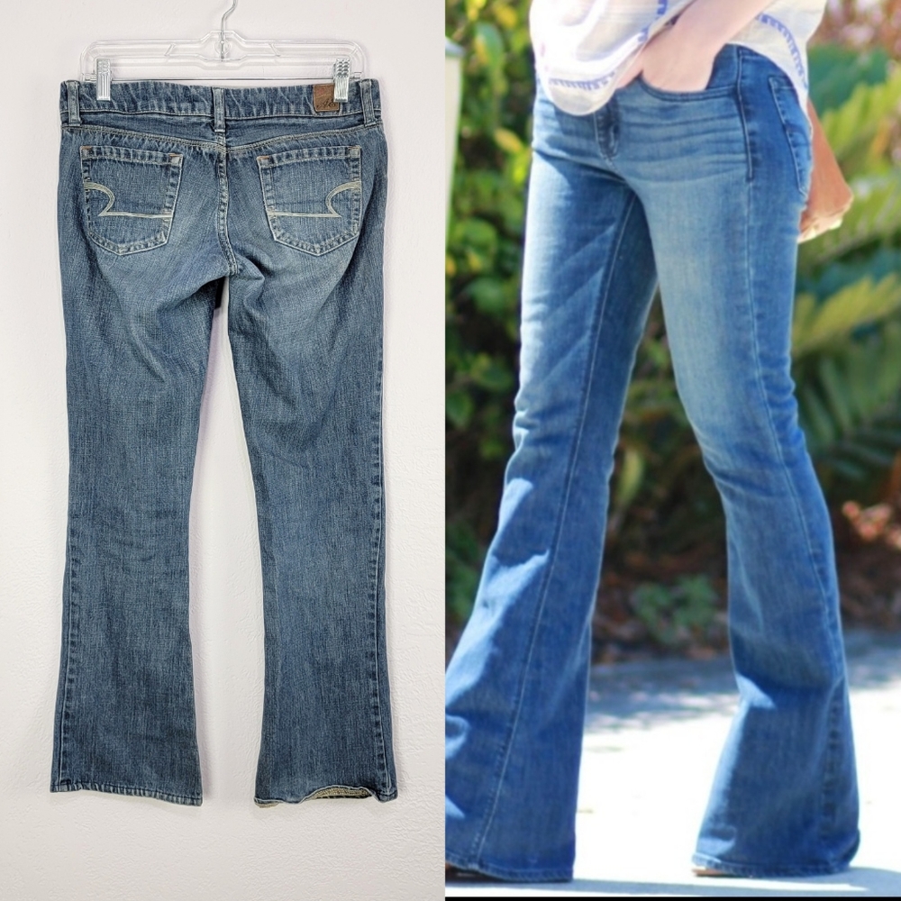 American Eagle Real Flare Low Rise Jeans Size 4
